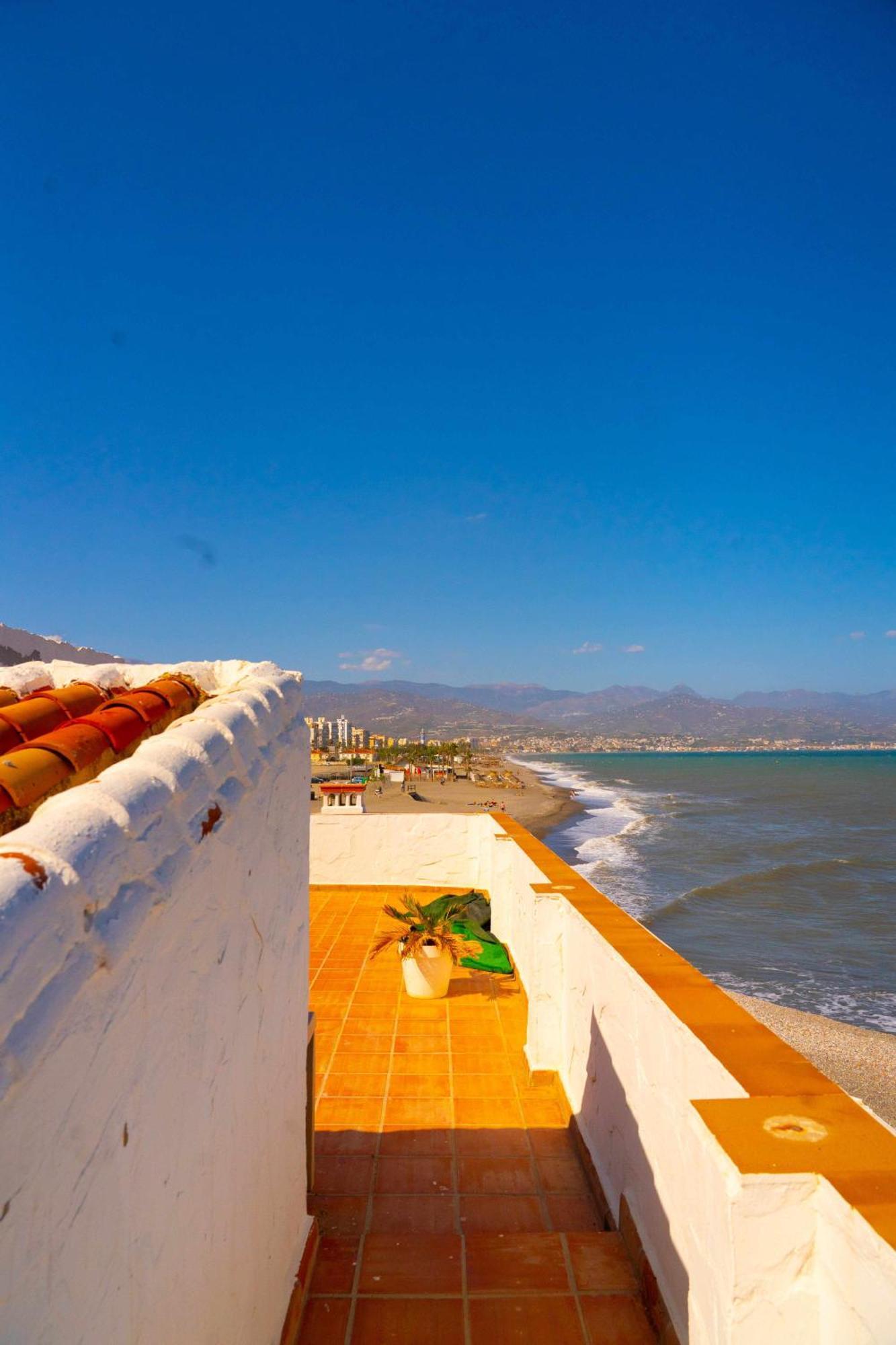 Hostal Paraiso Del Mar Torre Del Mar Exterior photo