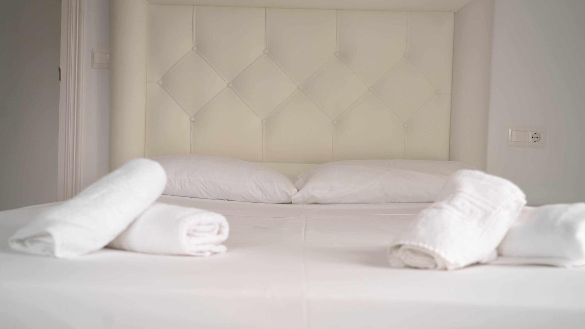 Hostal Paraiso Del Mar Torre Del Mar Room photo