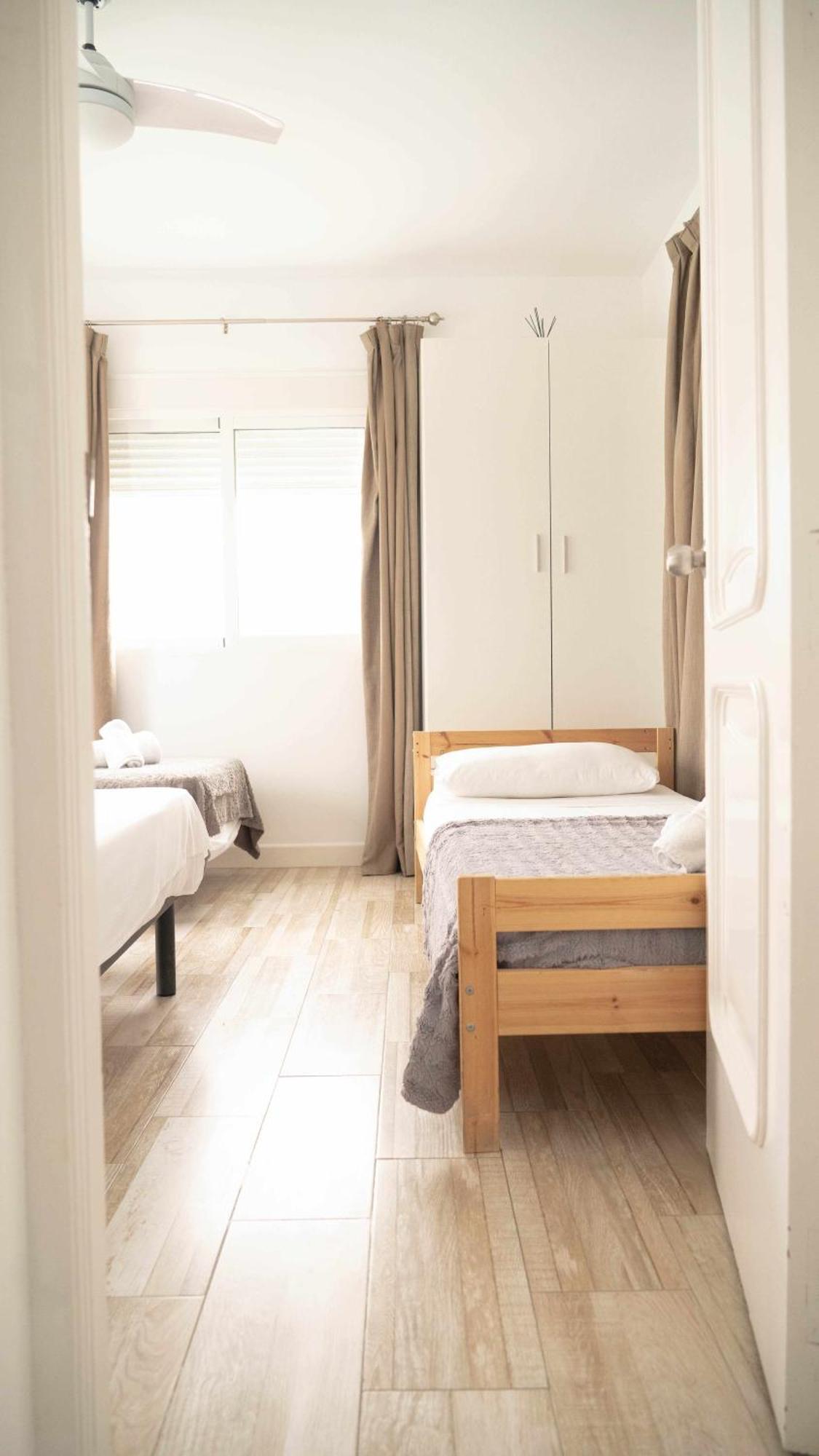 Hostal Paraiso Del Mar Torre Del Mar Room photo